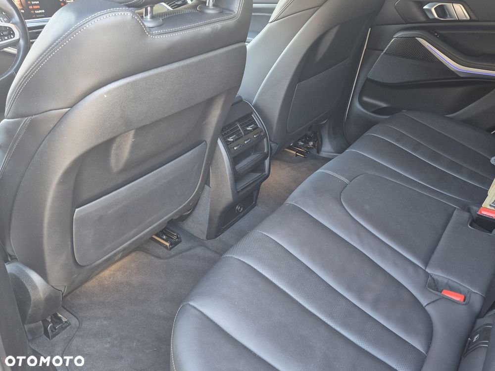 BMW X5 xDrive30d - 10