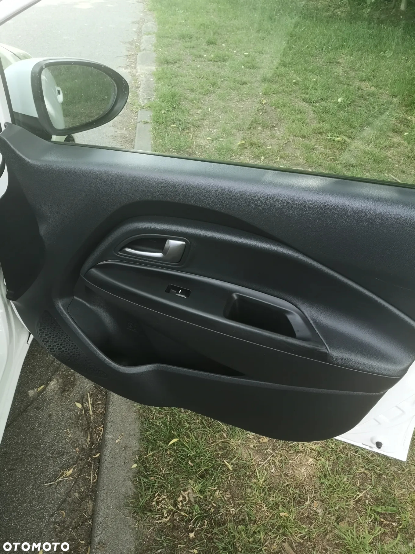 Kia Rio - 29
