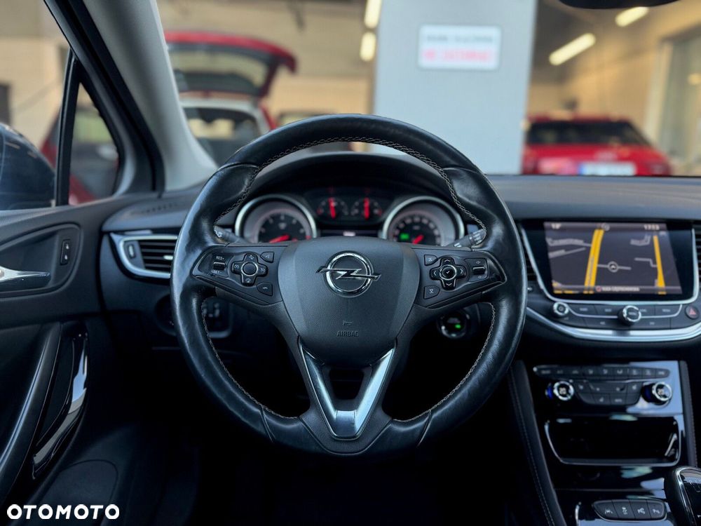 Opel Astra 1.4 T Elite S&S - 12