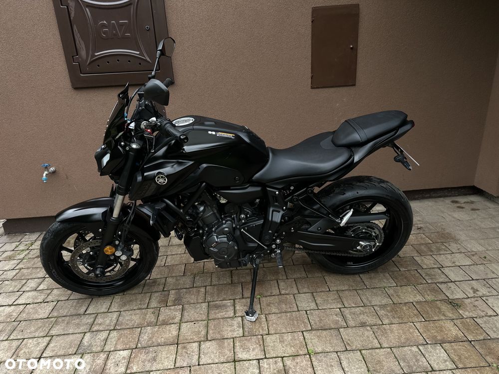 Yamaha MT - 22