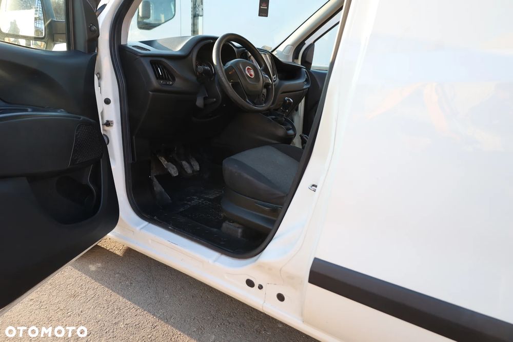 Fiat DOBLO - 19