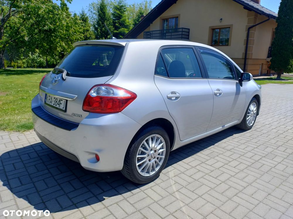 Toyota Auris 1.33 VVT-i - 6