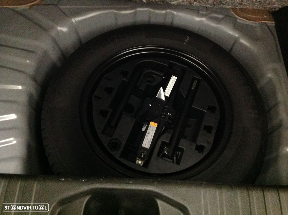 Renault Clio 1.0 TCe RS Line - 25