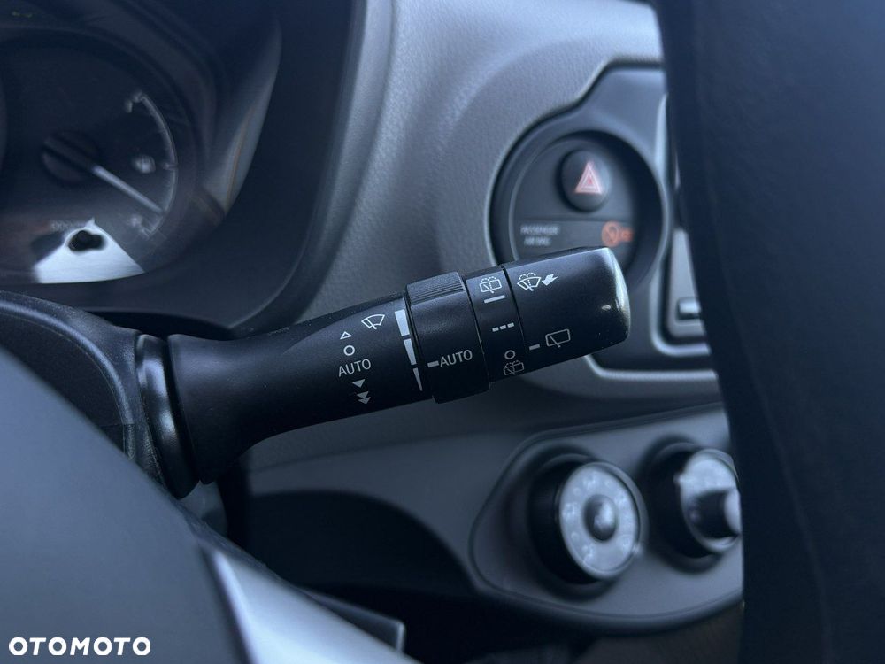 Toyota Yaris 1.5 Active - 16