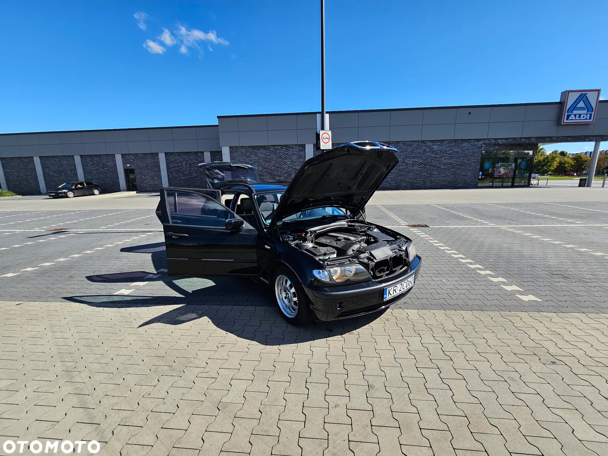 BMW Seria 3 318i Touring - 7