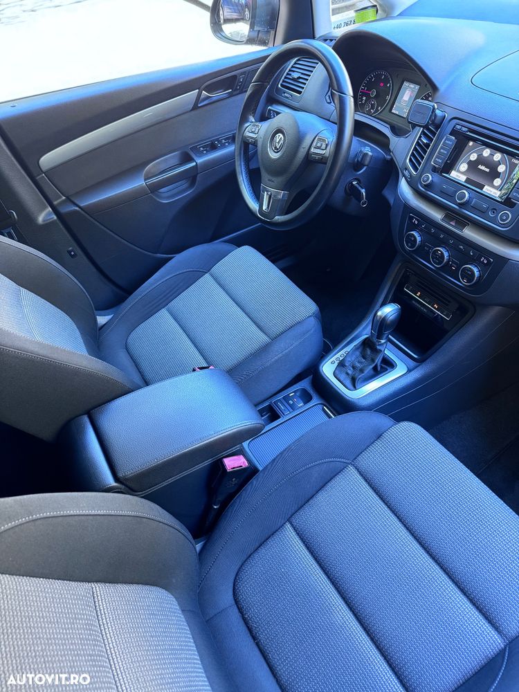 Volkswagen Sharan 2.0 TDI DSG BlueMotion Technology Comfortline - 8