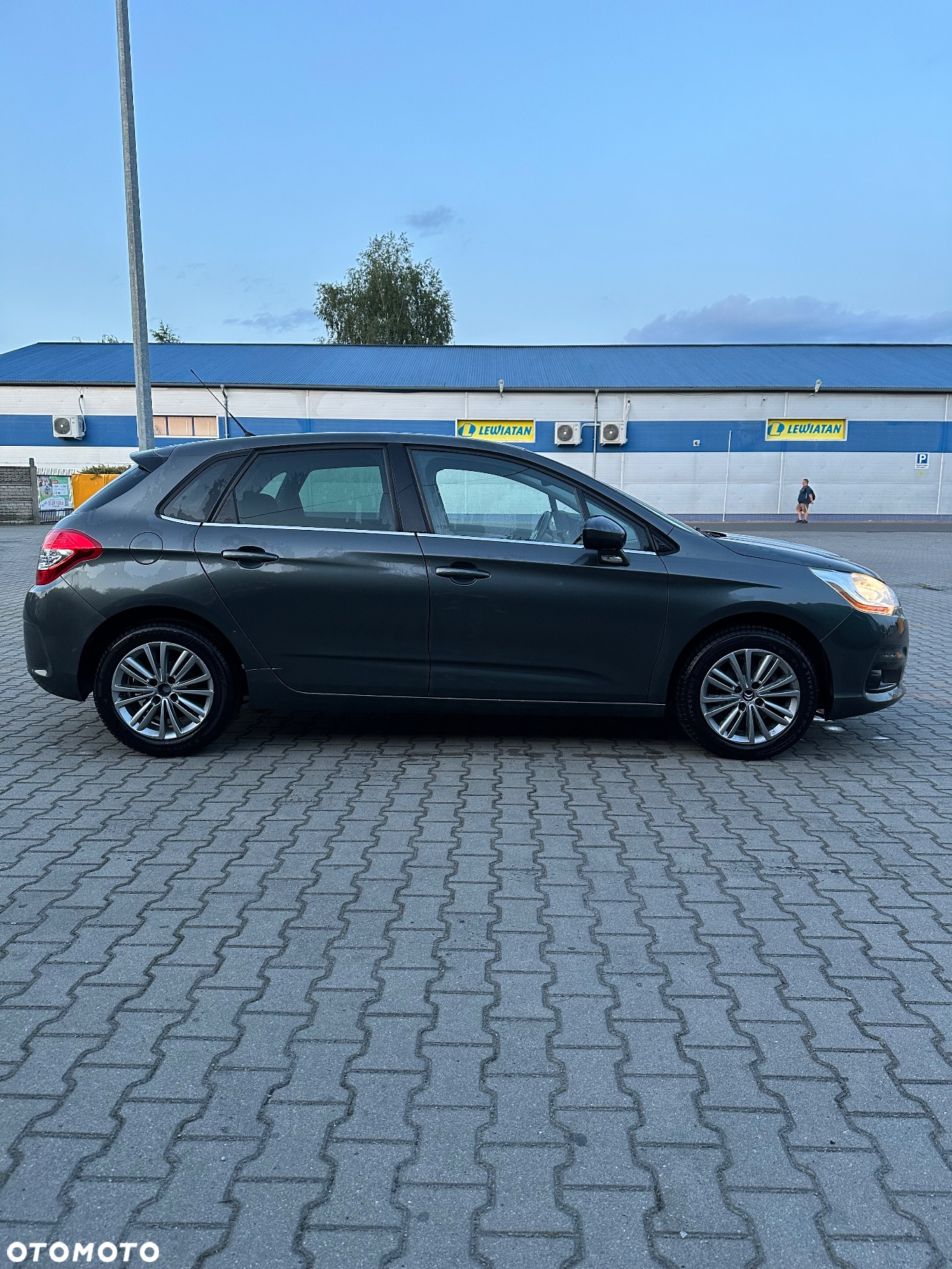 Citroën C4 1.6 VTi Exclusive - 4