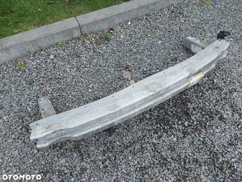 AUDI A4 B6 2,5TDI BELKA POD ZDERZAK TYŁ - 3