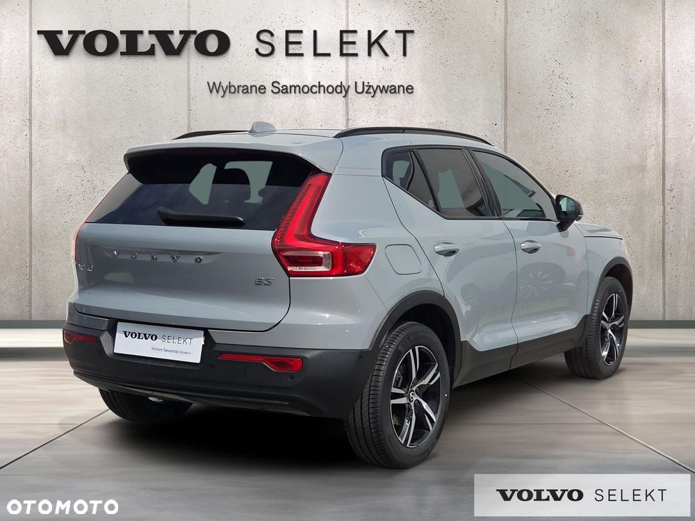 Volvo XC 40 - 5