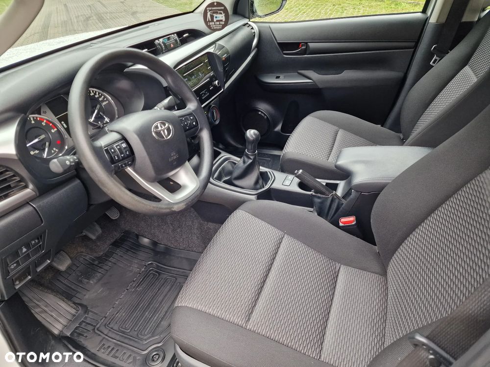 Toyota Hilux - 9