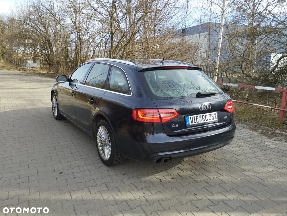 Audi A4 Avant 2.0 TDI e DPF S line Sportpaket - 10