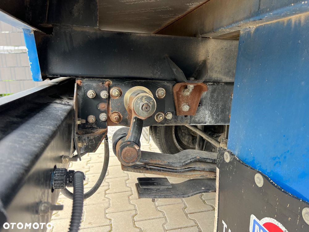 Nissan Cabstar - 15