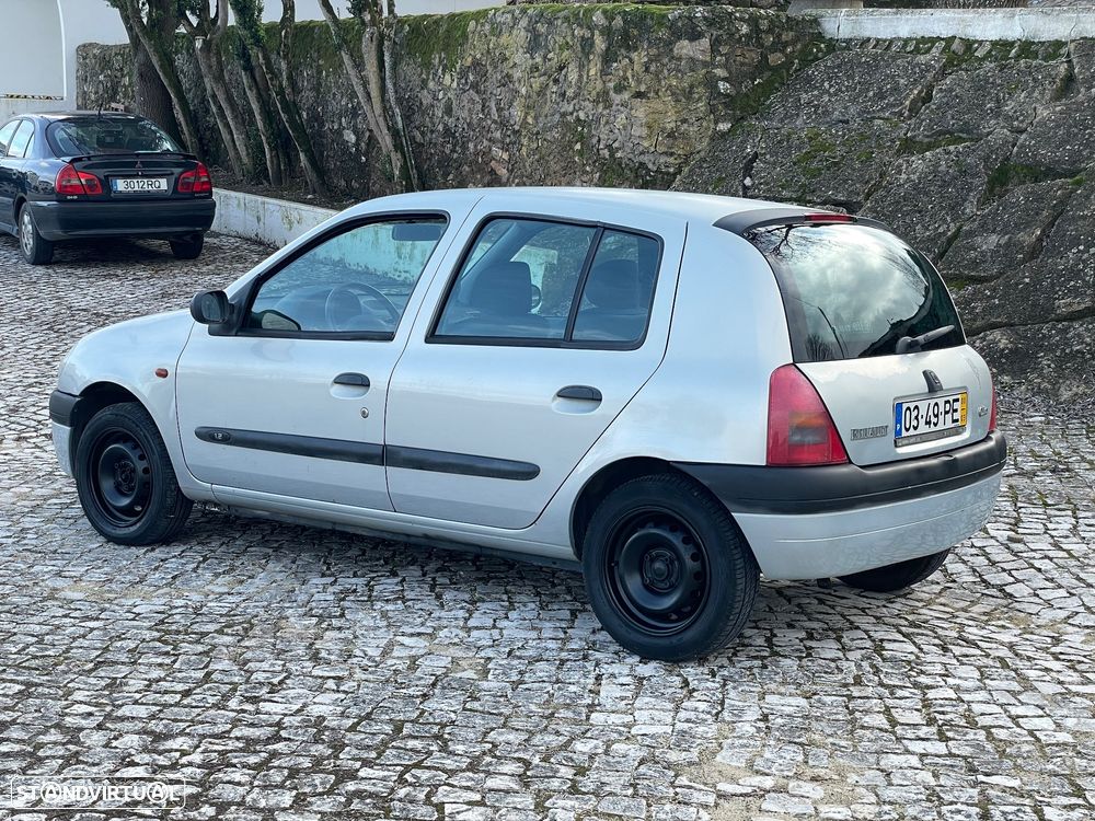 Renault Clio 1.2 - 6