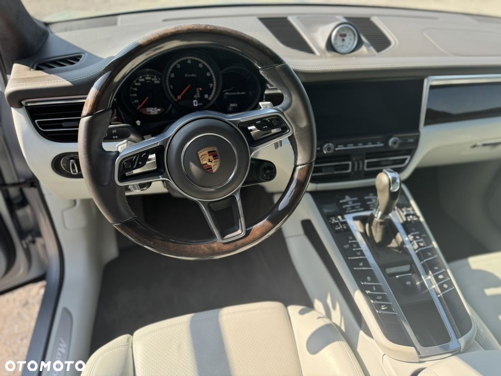 Porsche Macan Turbo PDK - 6