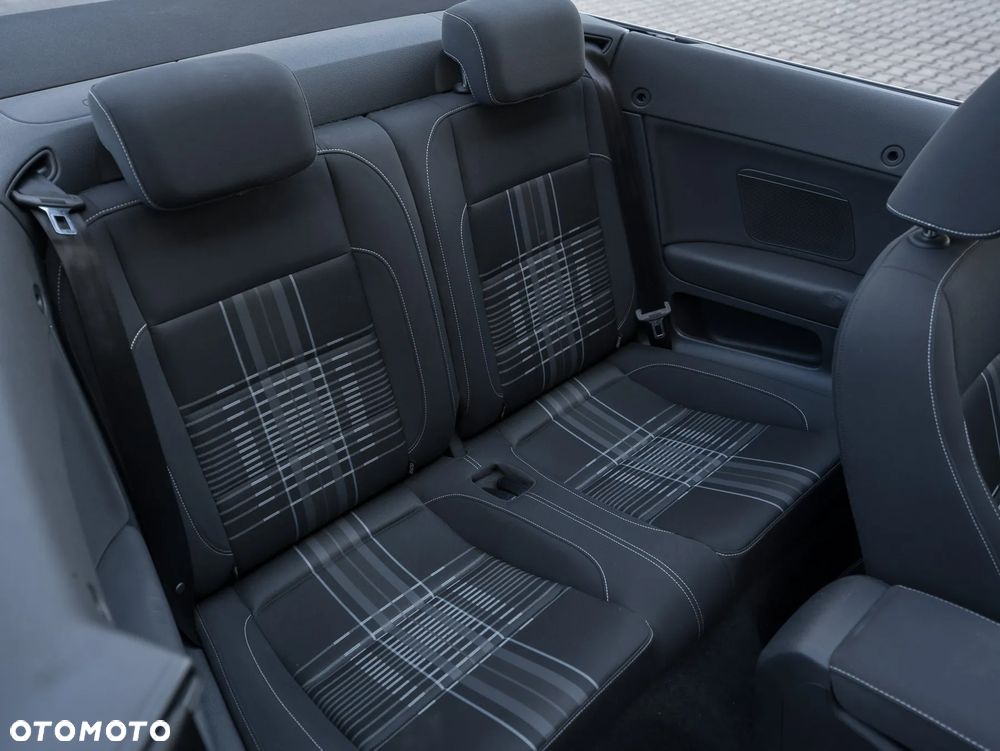 Volkswagen Golf Cabrio 1.4 TSI Lounge - 29