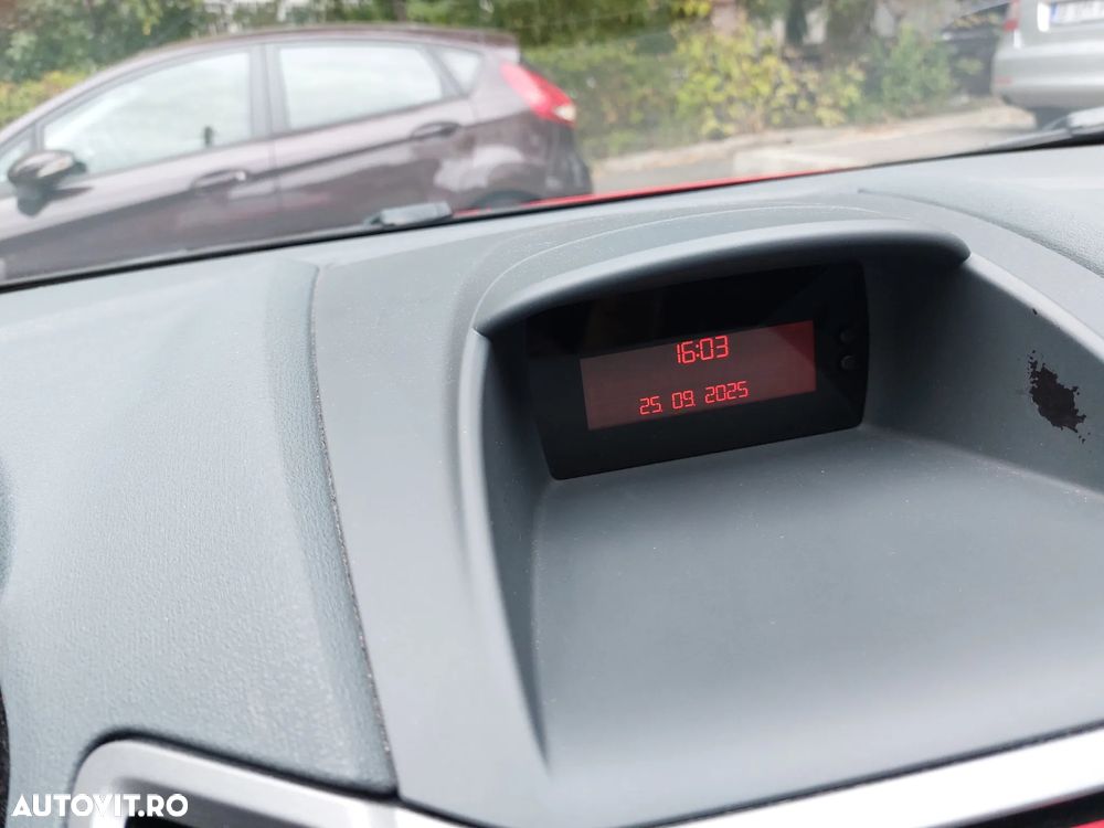 Ford Fiesta 1.25i Trend - 14