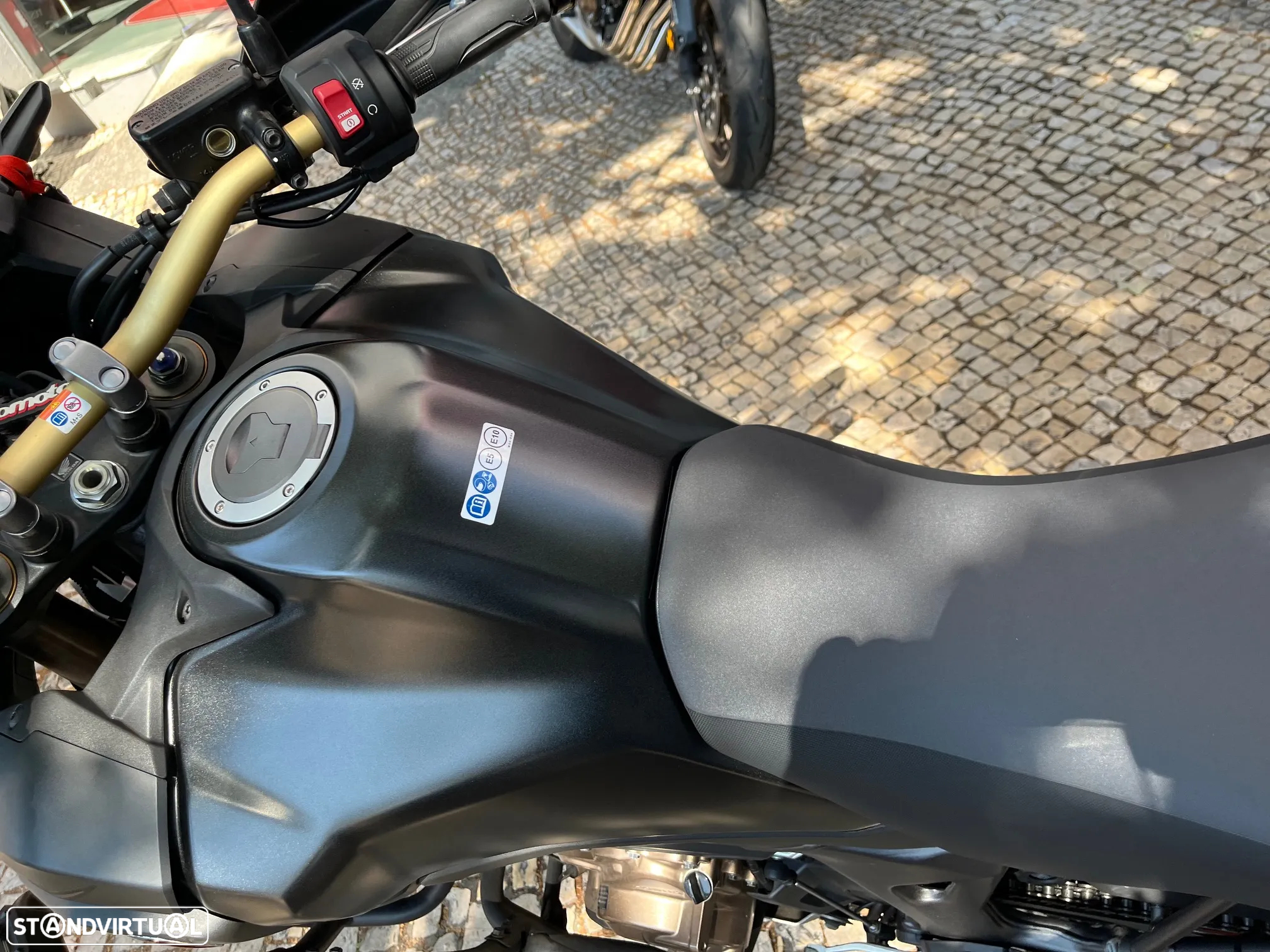 Honda CRF AFRICA TWIN - 17