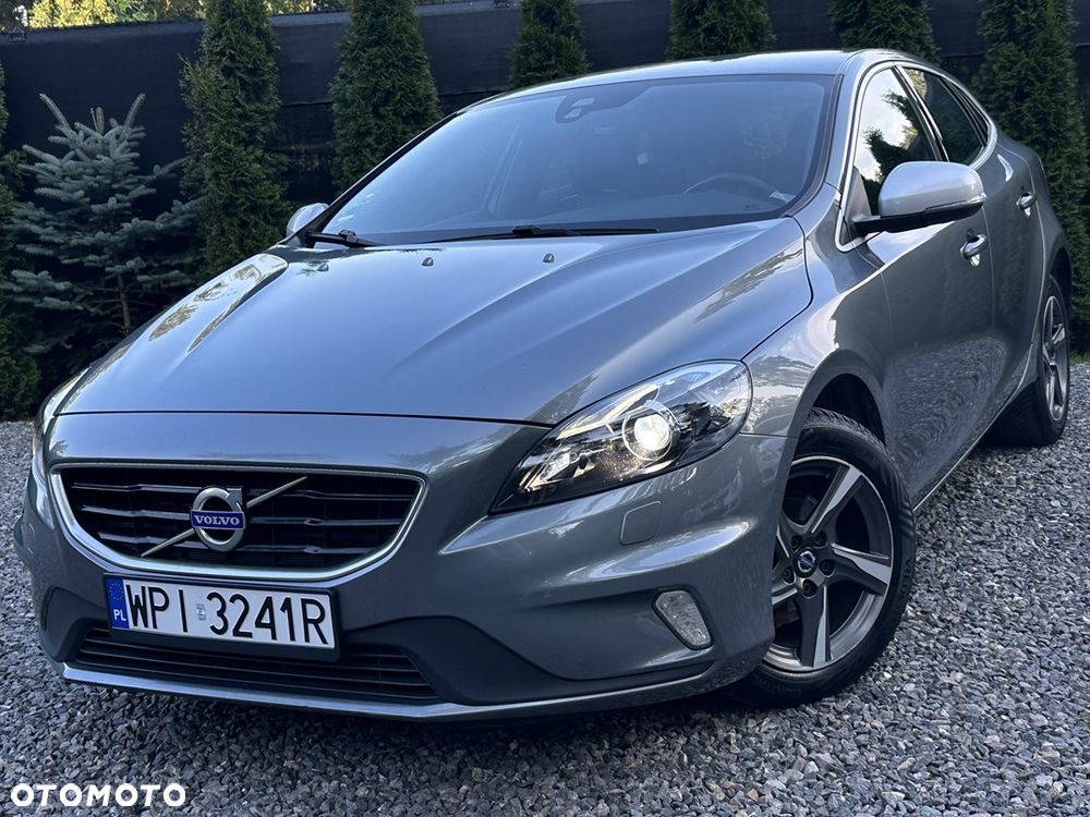 Volvo V40 D2 Drive-E R-Design Kinetic - 1