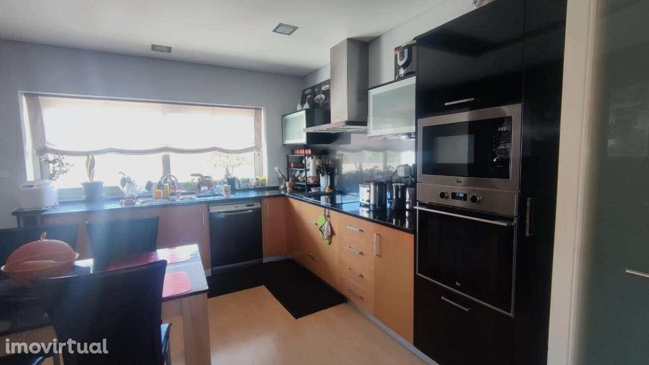 Moradia em Banda Sanguedo - Grande imagem: 5/33