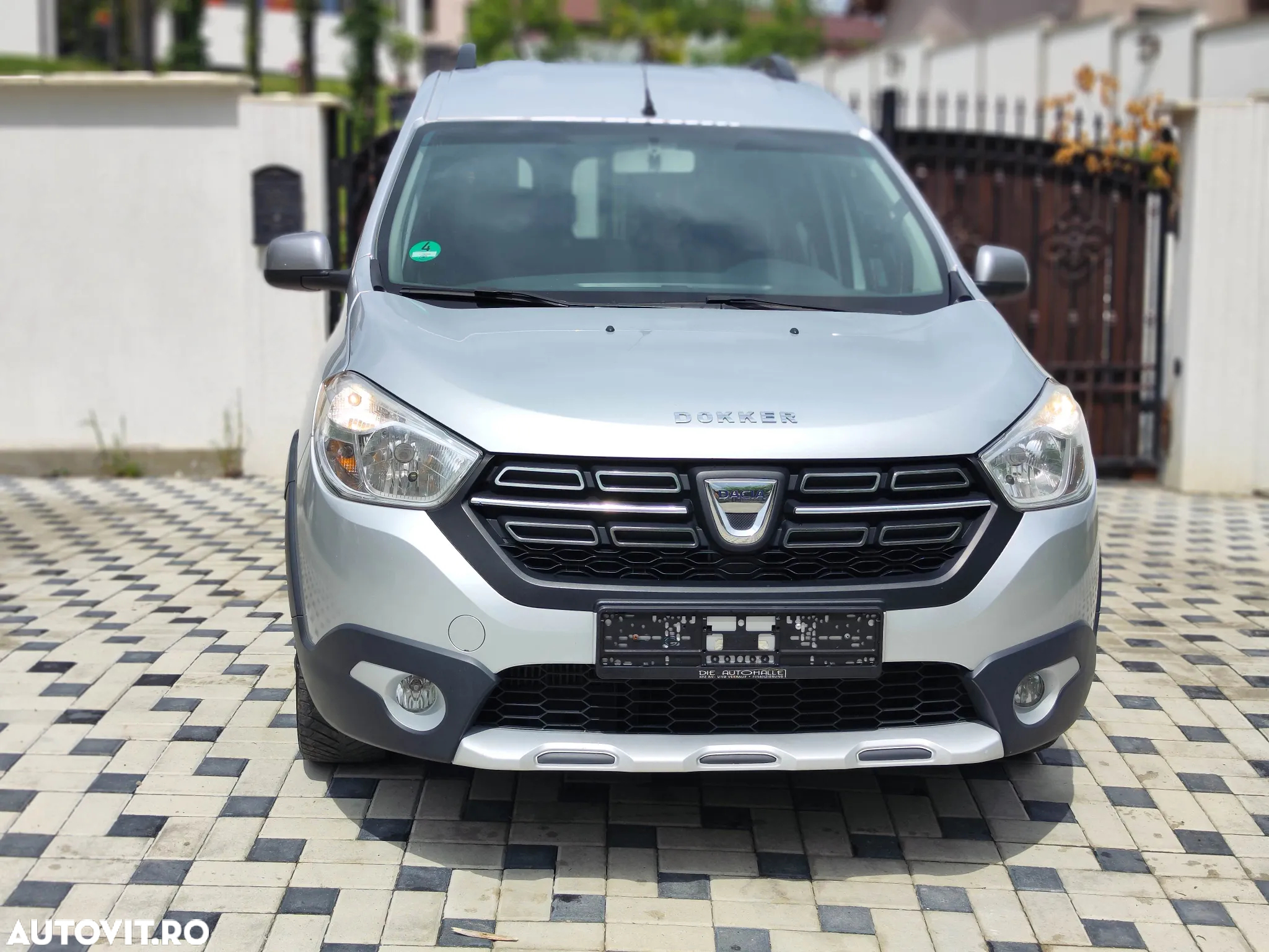 Dacia Dokker 1.5 dCi 90 CP Stepway - 3