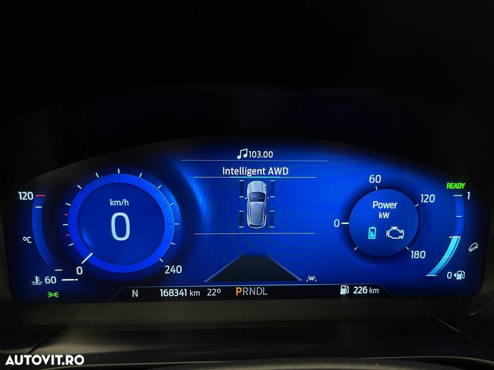 Ford Kuga 2.5 Duratec FHEV AWD ST Line - 29