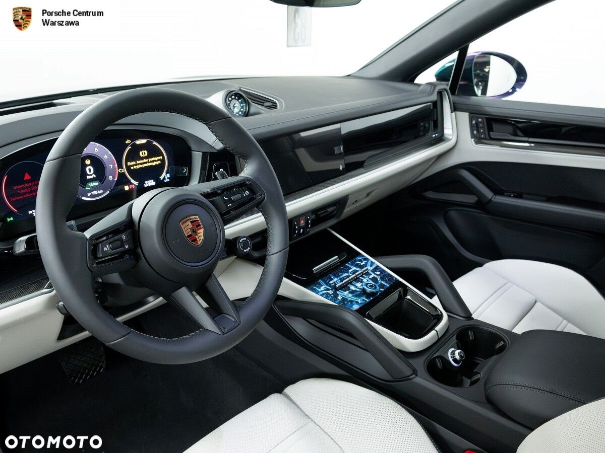 Porsche Cayenne - 11