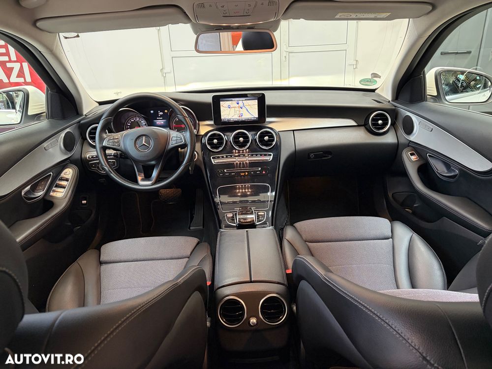 Mercedes-Benz C 220 (BlueTEC) d 7G-TRONIC Avantgarde - 4