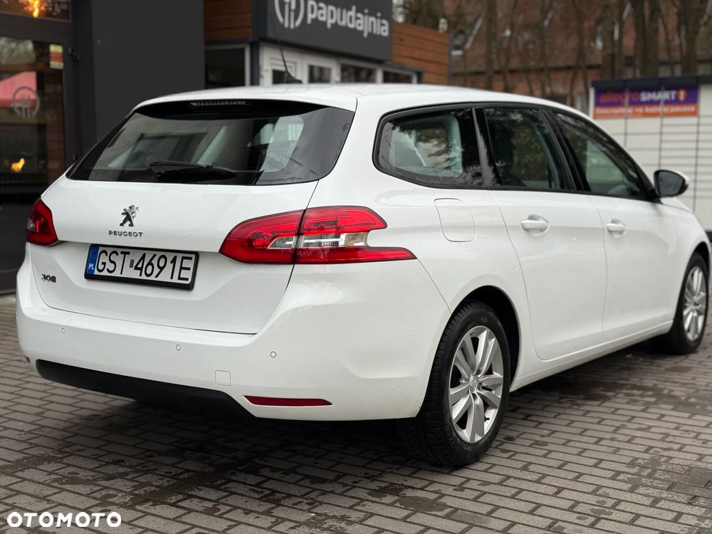 Peugeot 308 1.5 BlueHDi Active Pack Business S&S EAT8 - 5