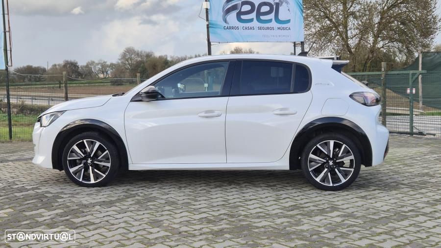 Peugeot 208 1.2 PureTech GT Line EAT8 - 8