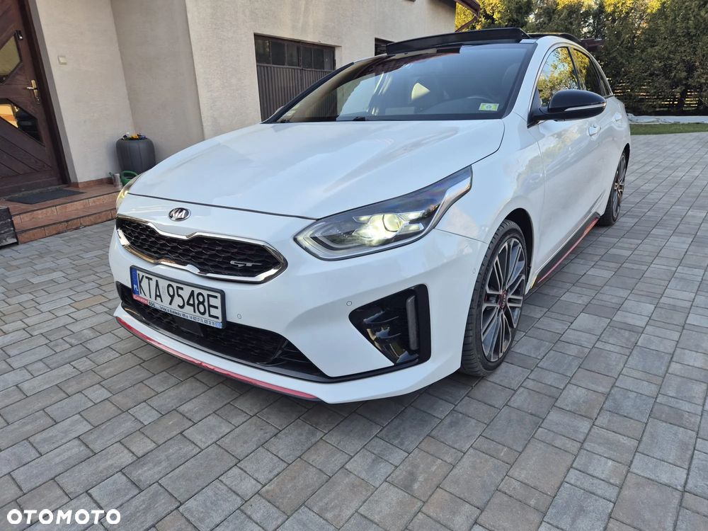 Kia ProCeed 1.6 T-GDI GT - 1