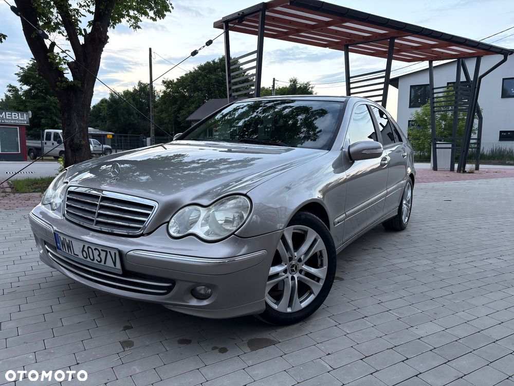 Mercedes-Benz Klasa C 200 CDI Avantgarde - 1