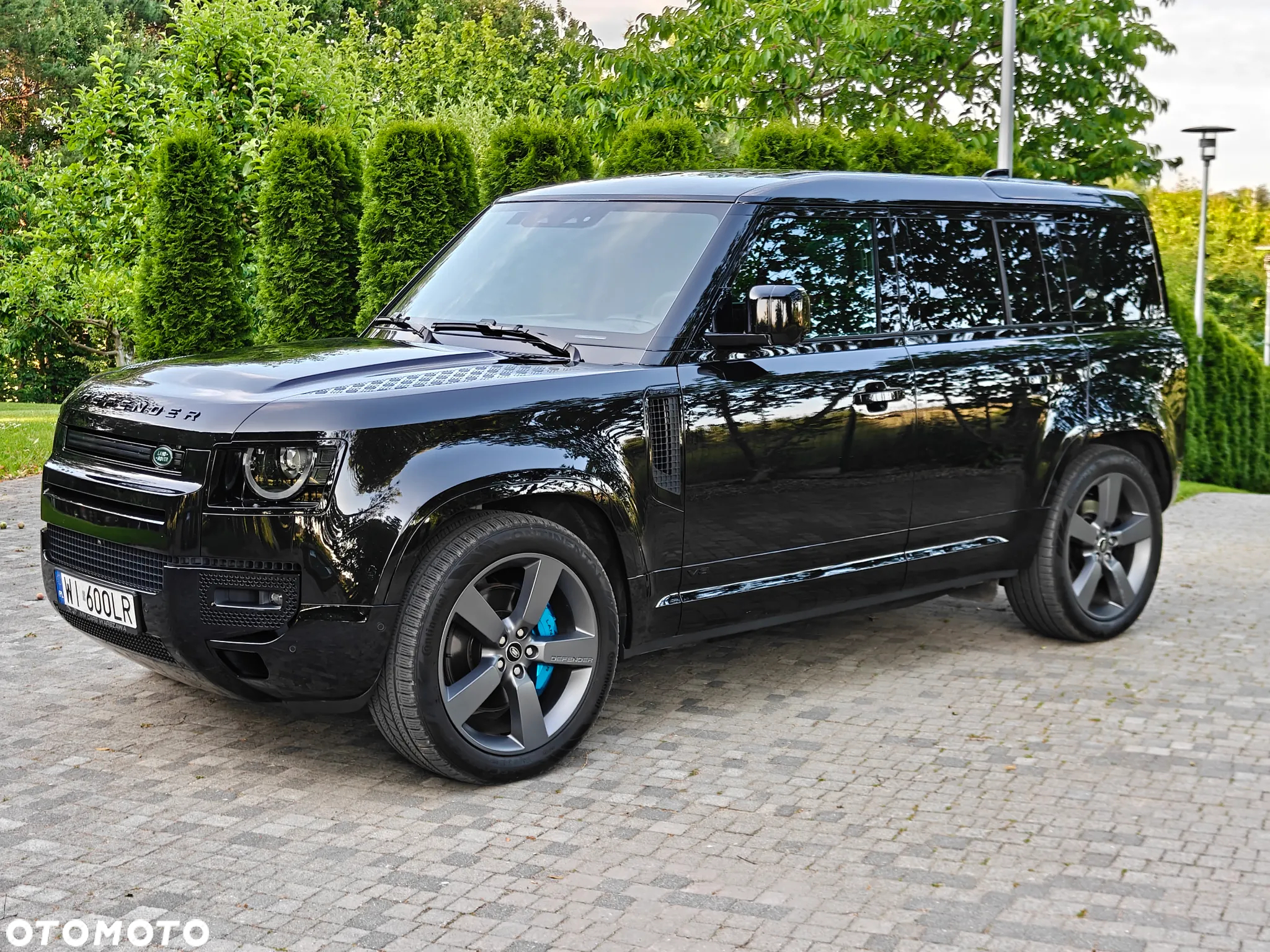 Land Rover Defender 110 5.0 P525 V8 Carpathian Edition - 4