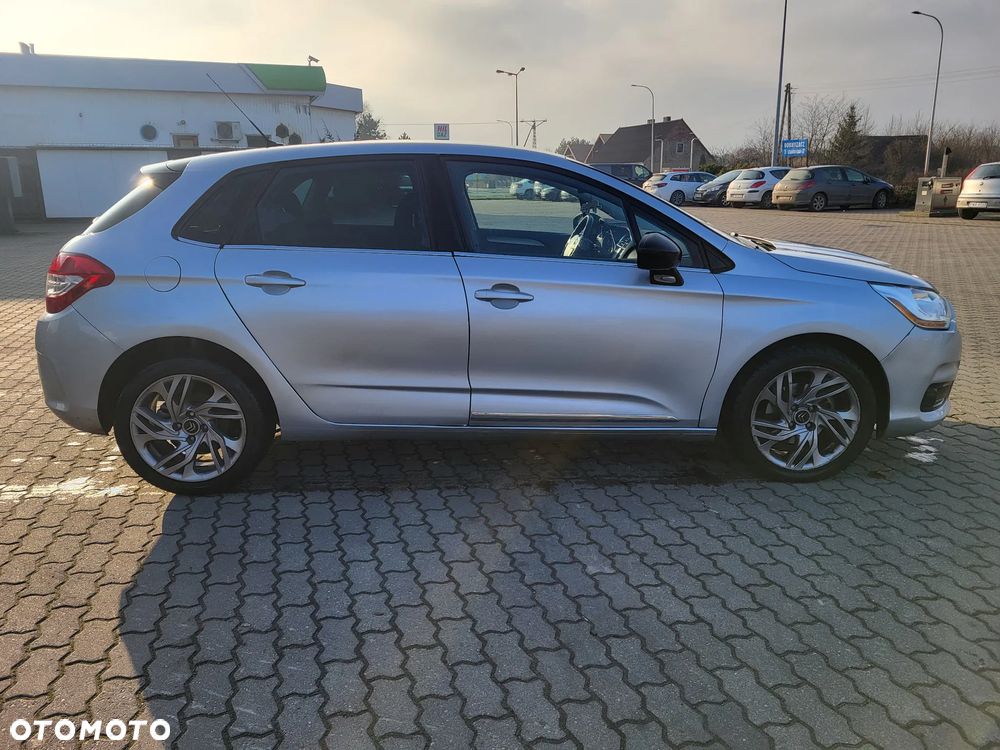 Citroën C4 PureTech 130 Stop & Start Attraction - 4