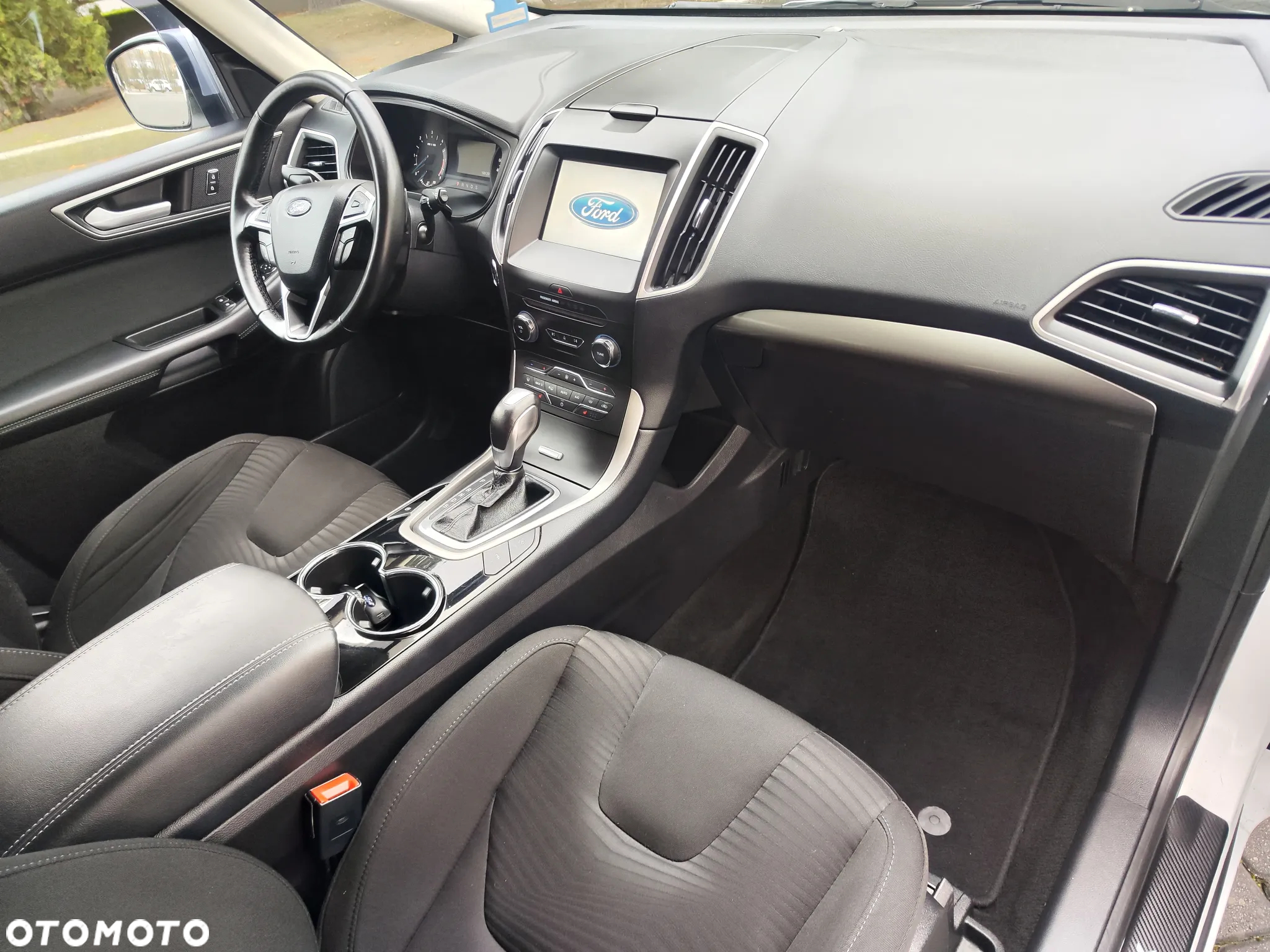 Ford S-Max 2.0 TDCi Trend - 27