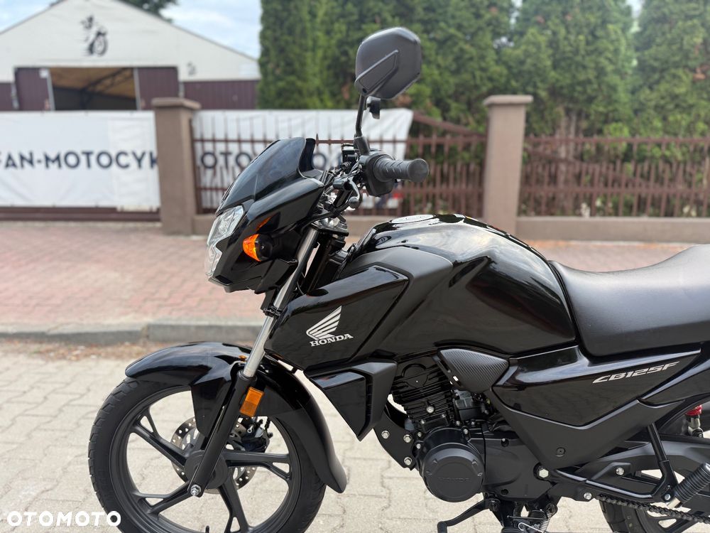 Honda CB - 21
