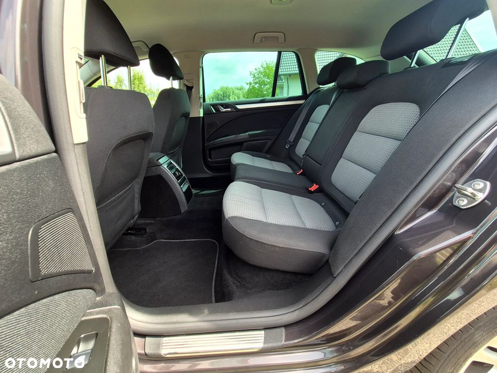 Skoda Superb 2.0 TDI Comfort - 21