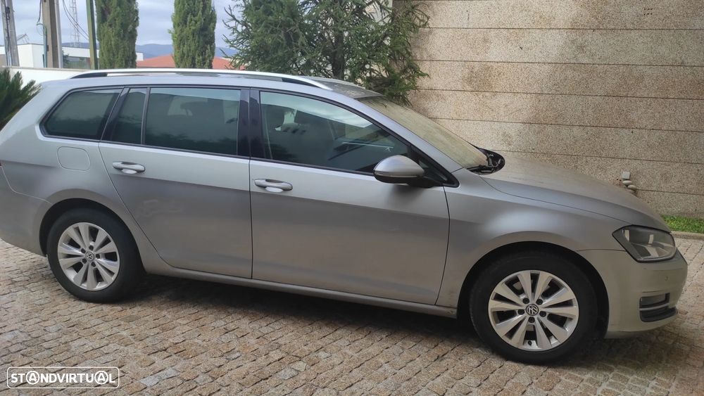 VW Golf Variant 1.6 TDi Confortline - 1
