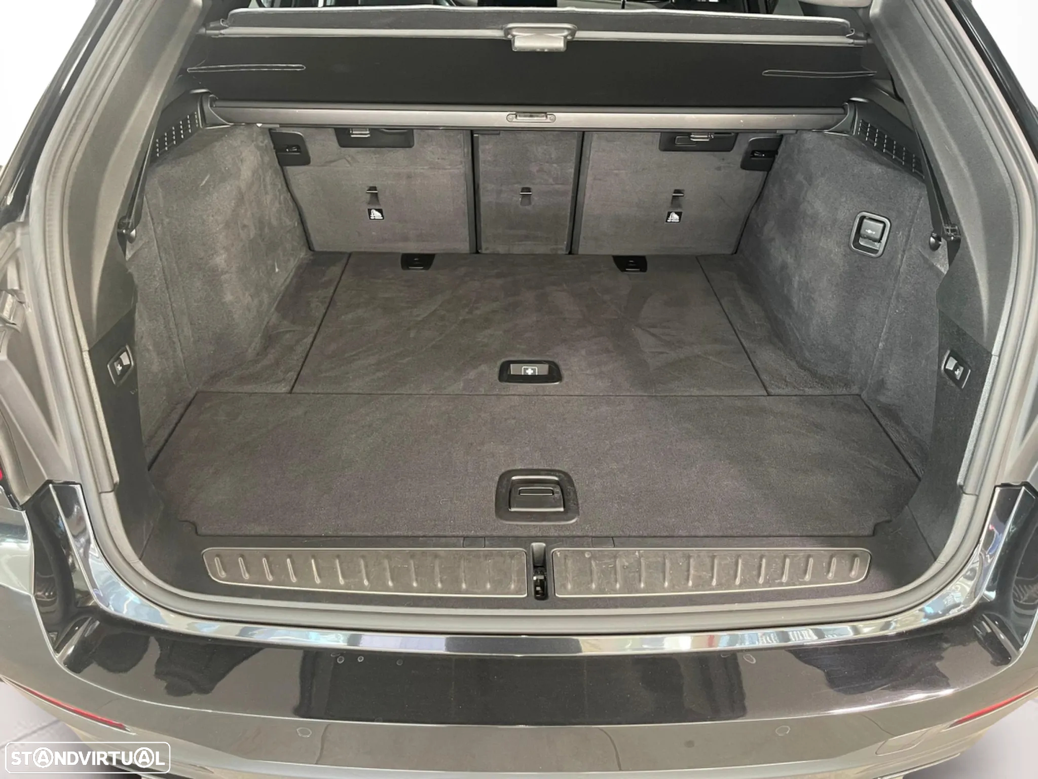 BMW 520 d Pack Desportivo M Auto - 10
