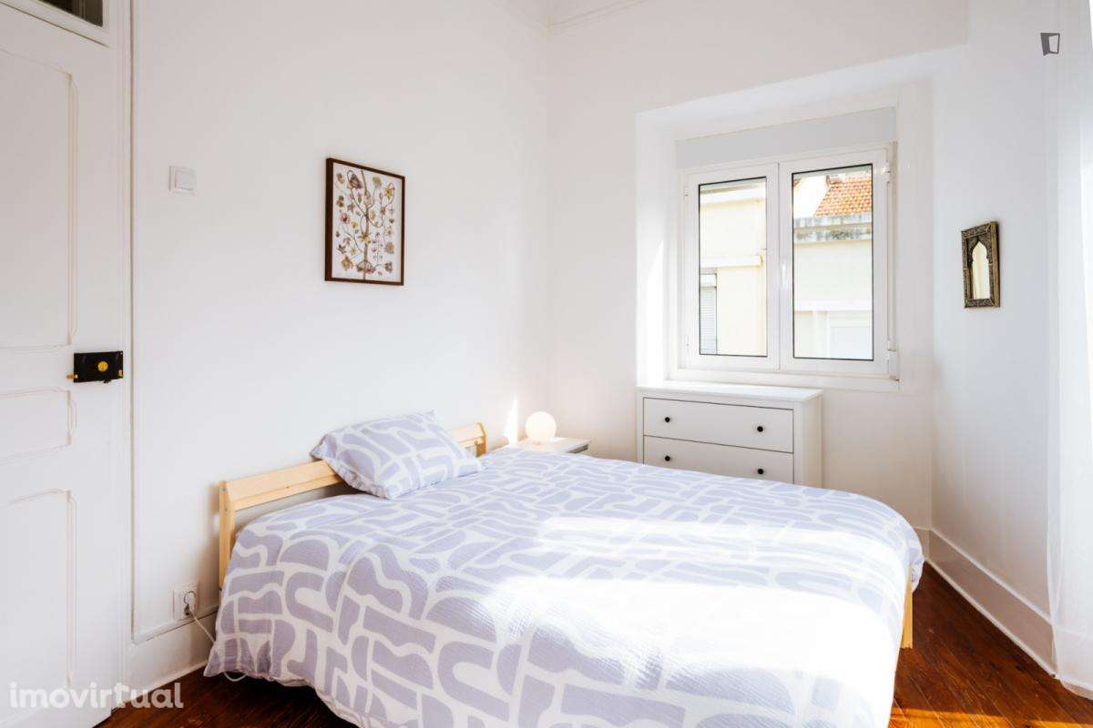 Quarto - localizado em Penha de França Lisbon - Grande imagem: 3/43