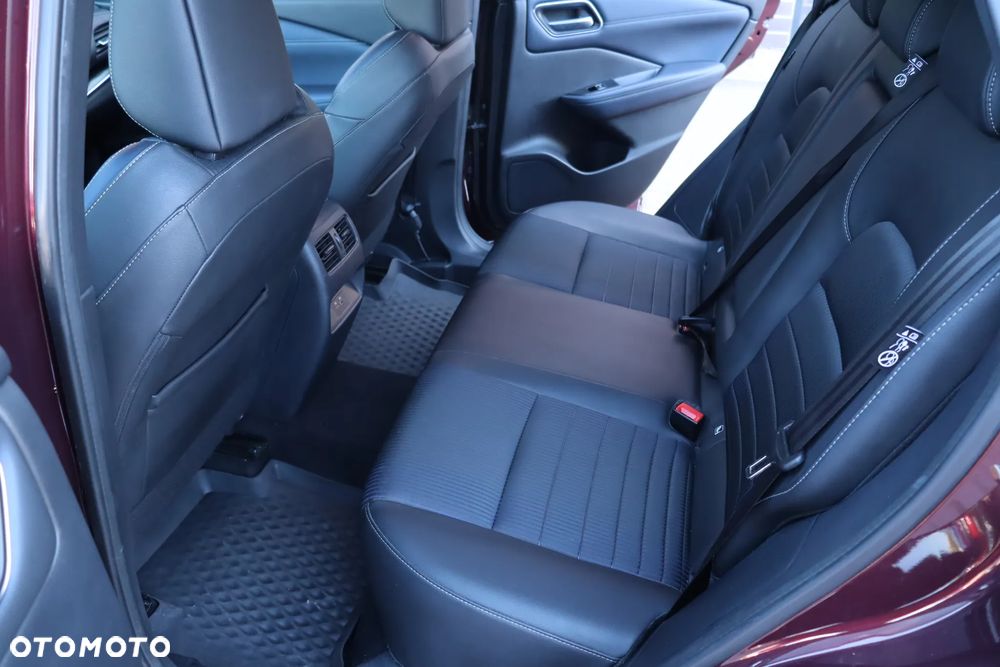 Nissan Qashqai - 11