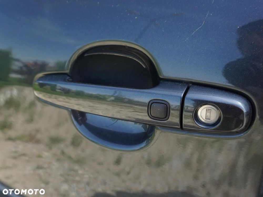 Toyota Aygo x-play touch - 10