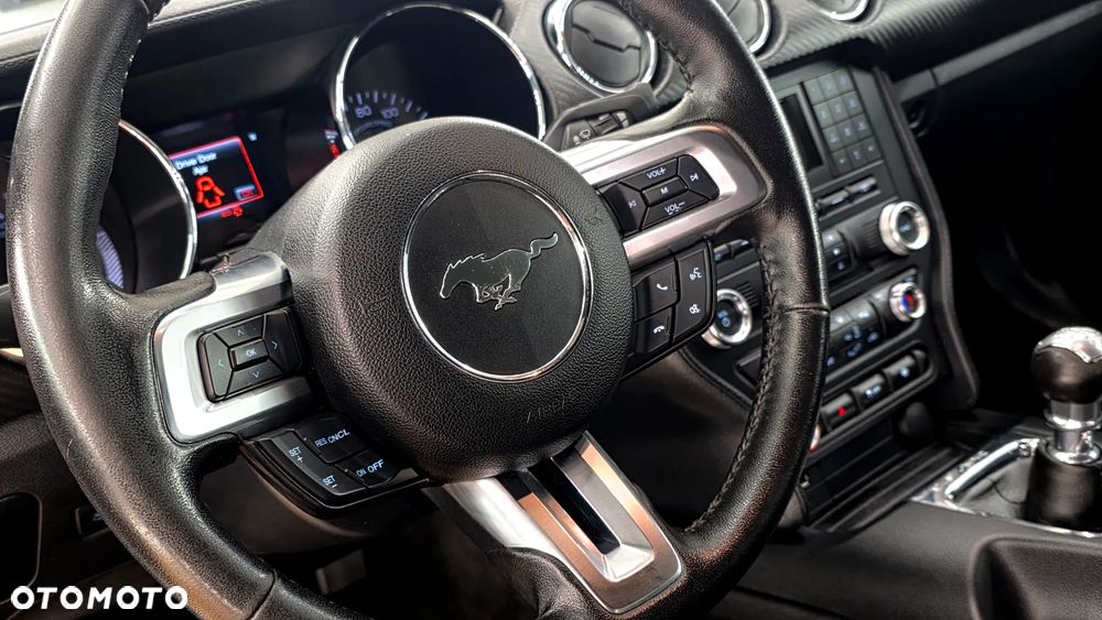 Ford Mustang 3.7 V6 - 39