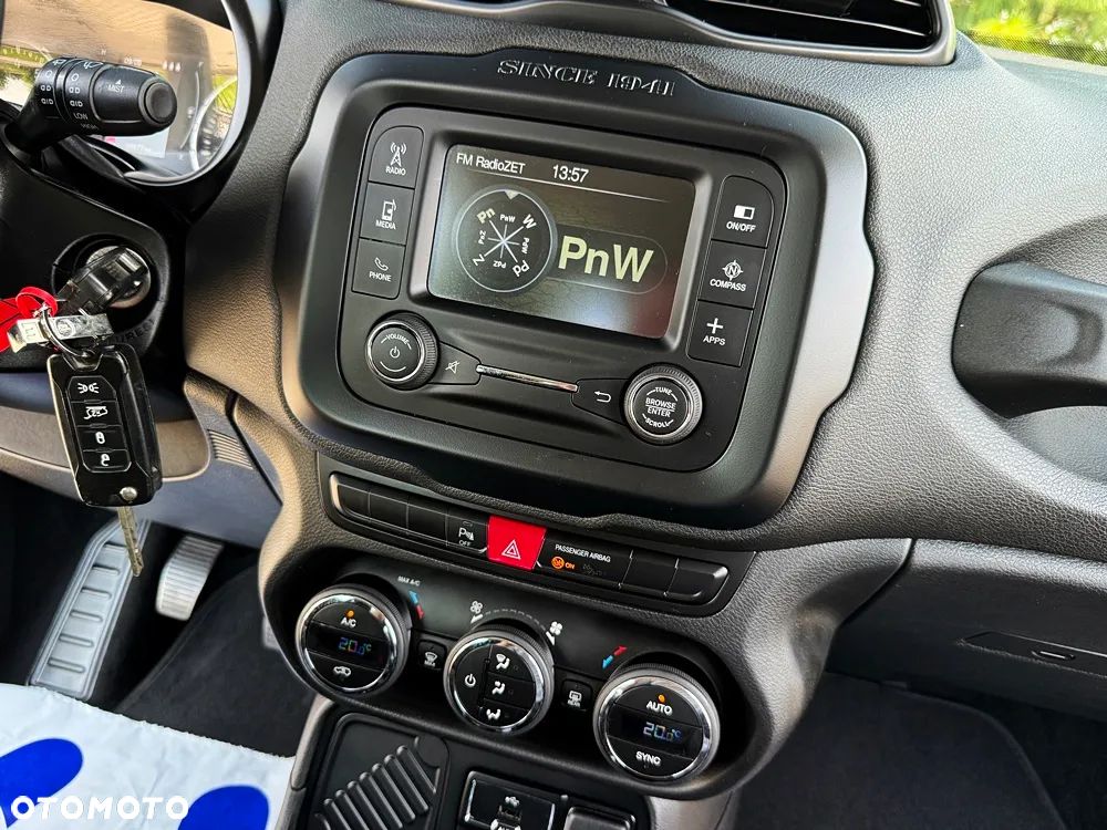 Jeep Renegade 1.6 E-TorQ Sport - 37