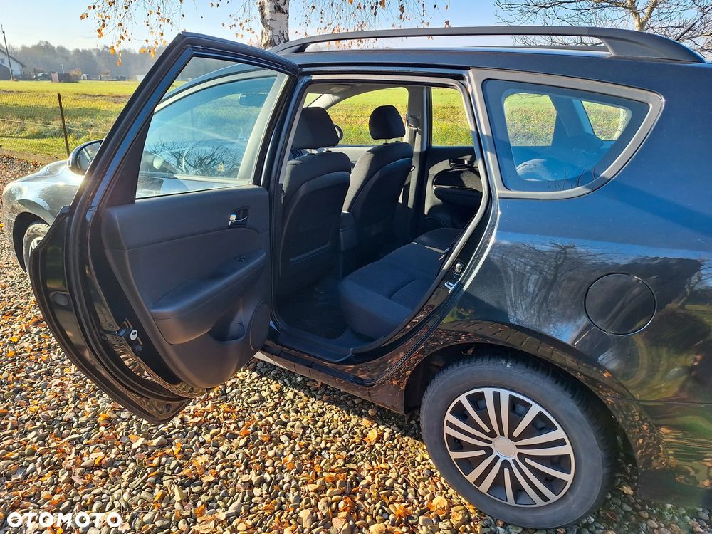 Hyundai i30 1.6 CRDi Comfort - 26