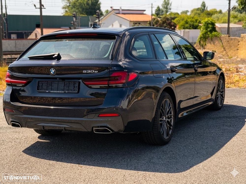 BMW 530 e Pack Desportivo M - 7