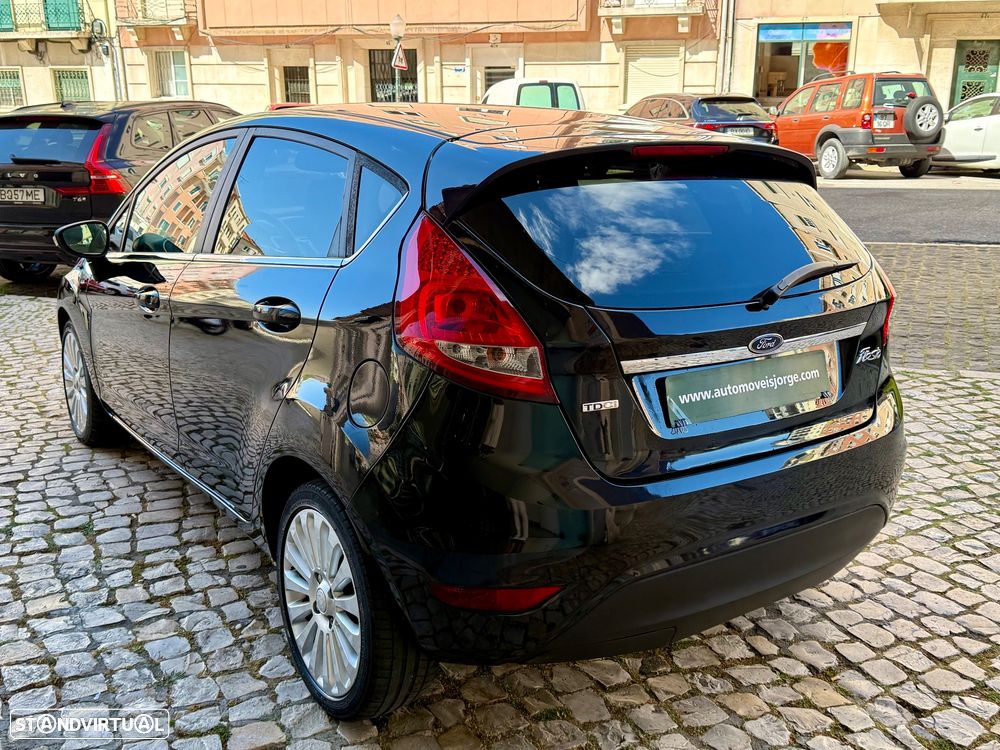 Ford Fiesta 1.6 TDCI Titanium - 5
