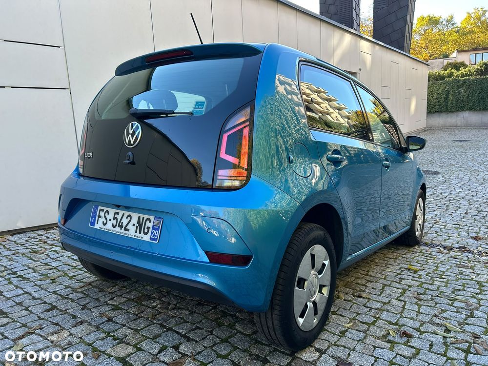 Volkswagen up! 1.0 street EU6 - 8
