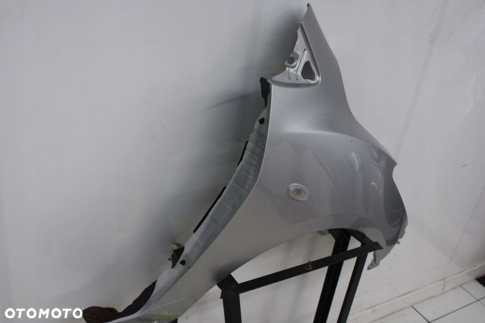 MAZDA 2 DE 07R- BŁOTNIK PRAWY PRZÓD PRZEDNI 22V - 5