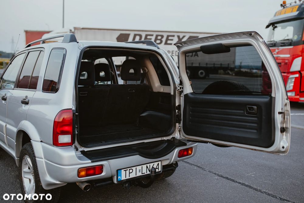 Suzuki Grand Vitara 2.0 HDi - 14