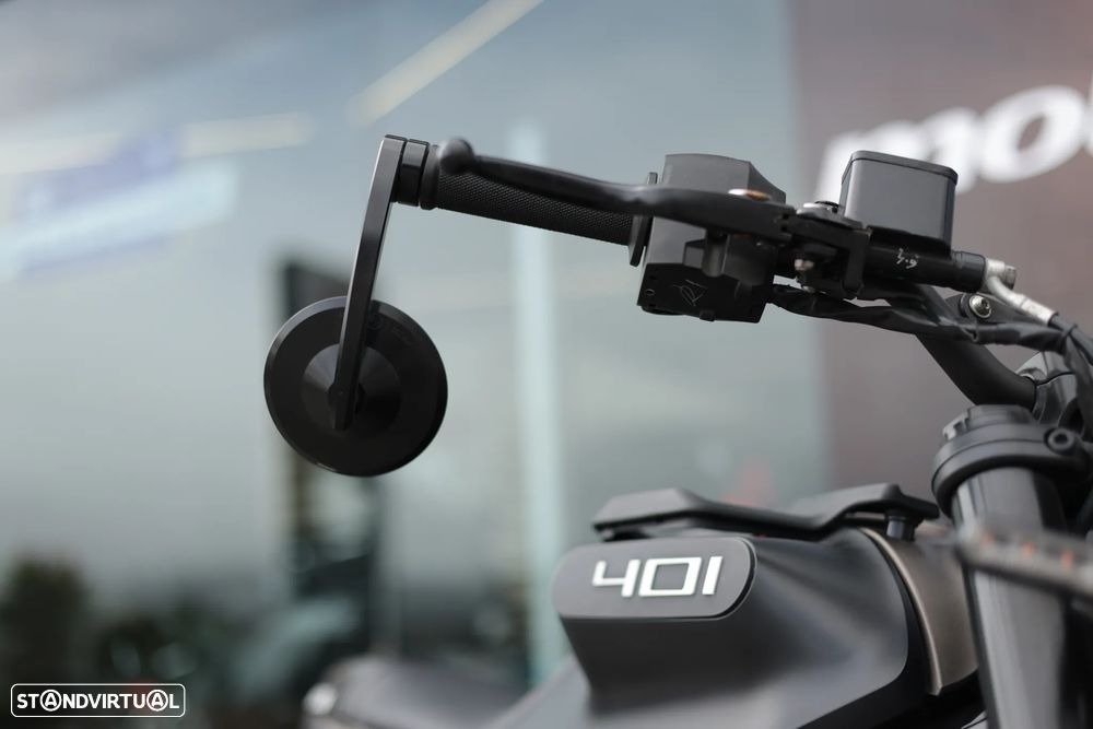 Husqvarna Svartpilen 401 <35kw - 14